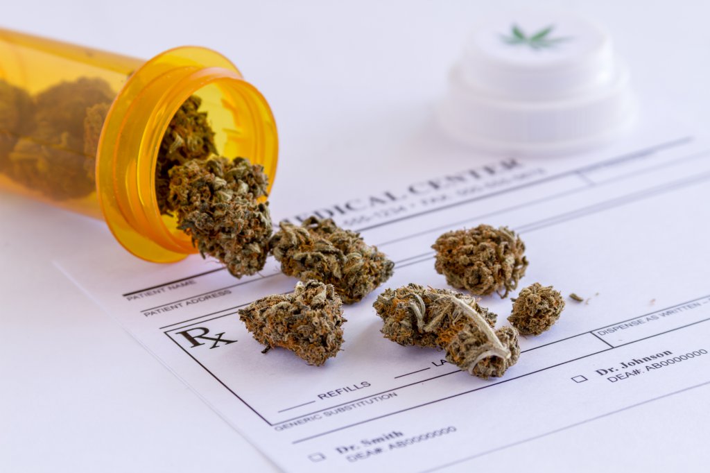 Zakaz wydawania recept online na medyczną marihuanę