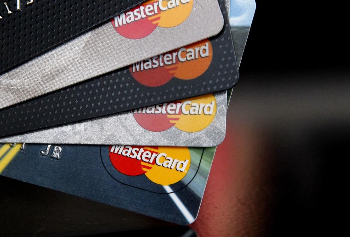 Mastercard zabrania płatności za legalną marihuanę swoimi kartami